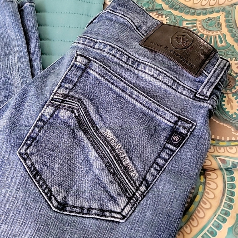 Men's size 30x30 rock &republic jeans. Used